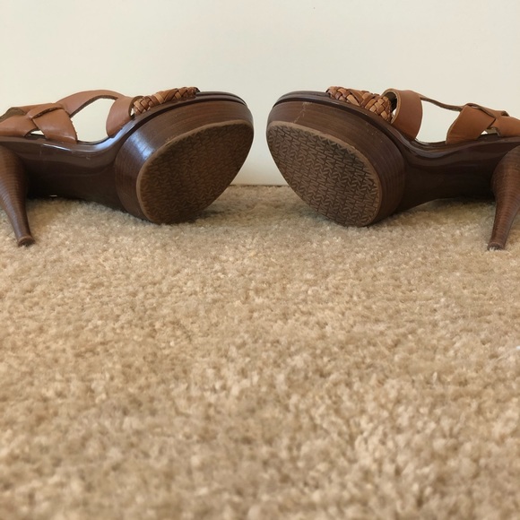 Michael Kors Amazing Everyday Heels - Picture 5 of 5